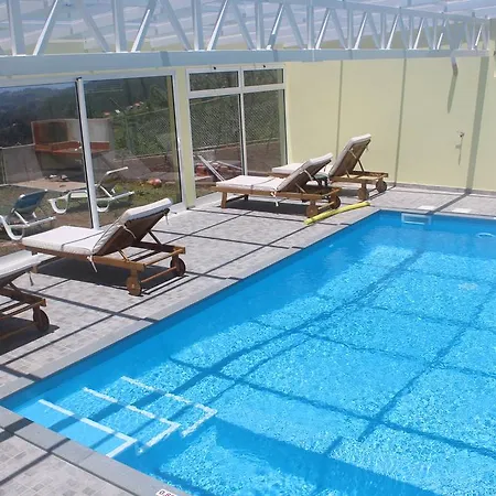 Casa Da Relva Com Piscina Aquecida Interna Apartment Arco da Calheta  Exterior photo